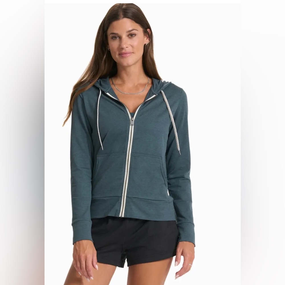 Vuori Teal Zip-Up Hoodie and Shorts Set
